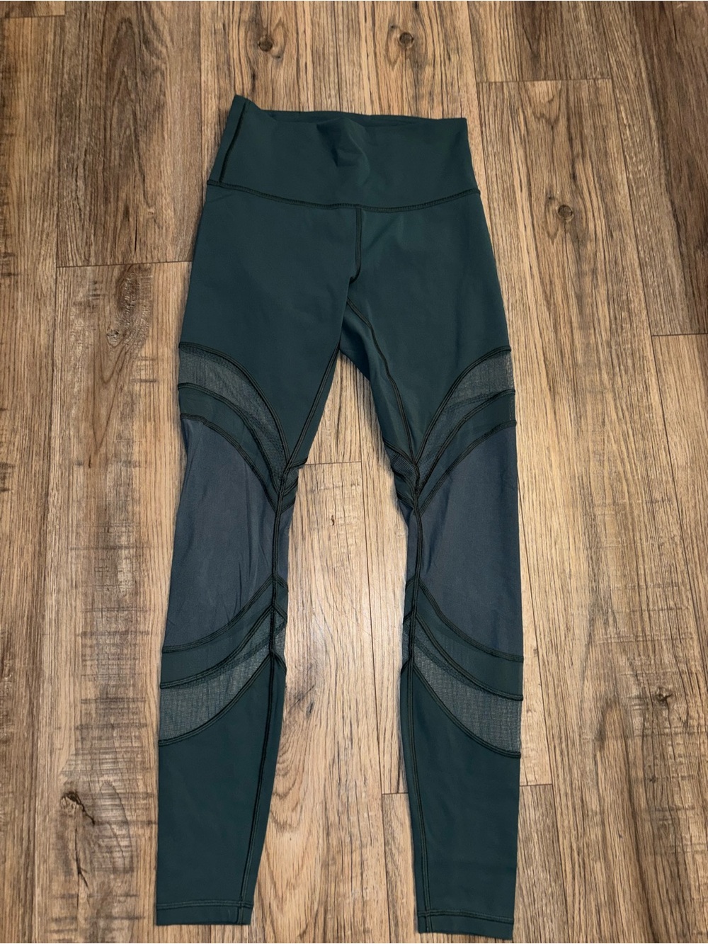lululemon women’s Dark Teal High-Waist Mesh-Accent Leggings